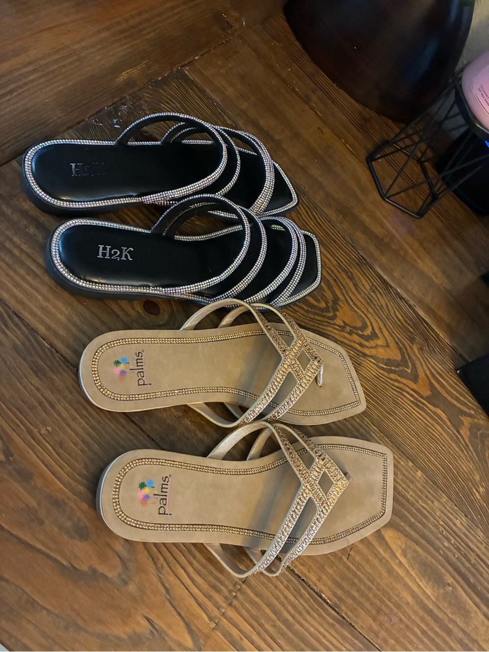 Strappy Sandals 10 Women’s Palms & H2K